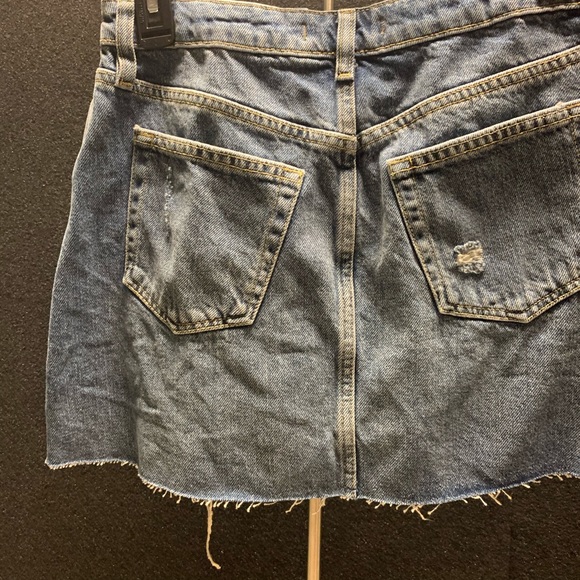 FREE PEOPLE
Destroyed Button Denim Skirt In Harvey - Picture 15 of 15